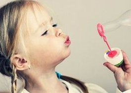 26岁amh0.15做试管几率大吗？还能自然怀孕吗？